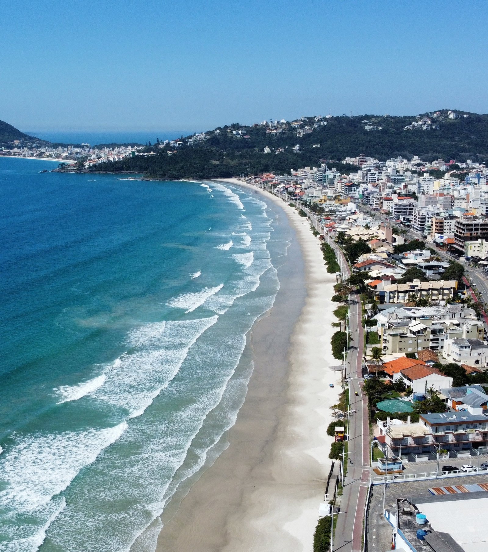 Praia de Bombas - Drone